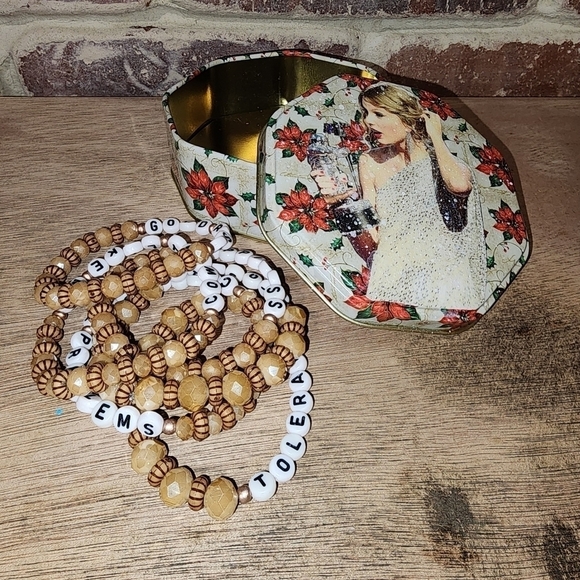 Taylor Swift Evermore Fearless Handmade Holiday Tin w/ 6 Friendship Bracelets - Picture 7 of 15